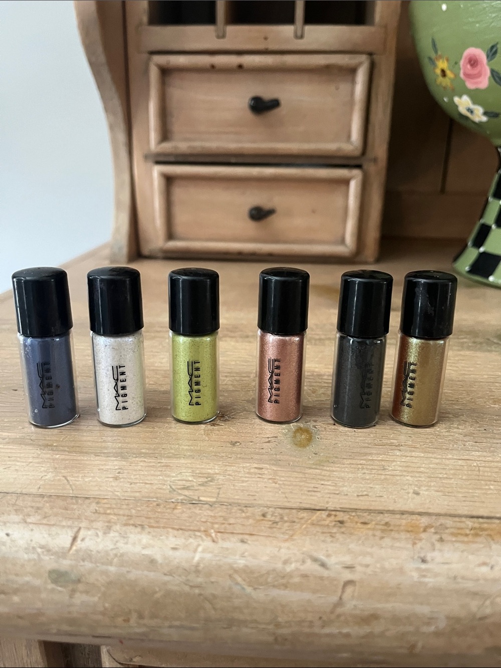 6 MAC Cosmetics Pigment Loose Eye Shadows Mini Artistic Metallic